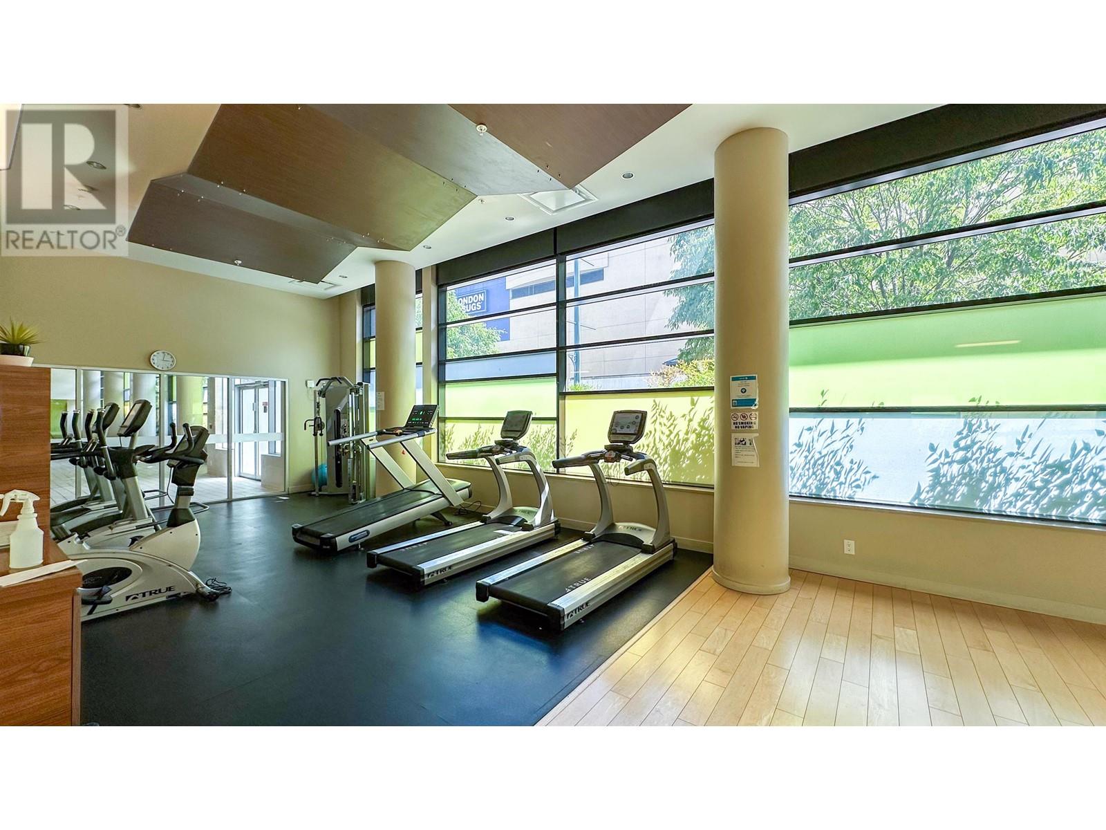 Listing Picture 16 of 19 : 1513 7788 ACKROYD ROAD, Richmond / 烈治文 - 魯藝地產 Yvonne Lu Group - MLS Medallion Club Member