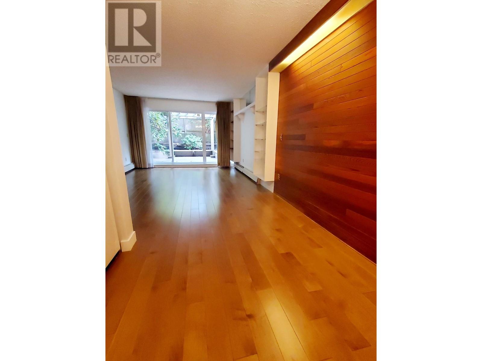 210 2333 Triumph Street, Vancouver, British Columbia  V5L 1L4 - Photo 3 - R2925293