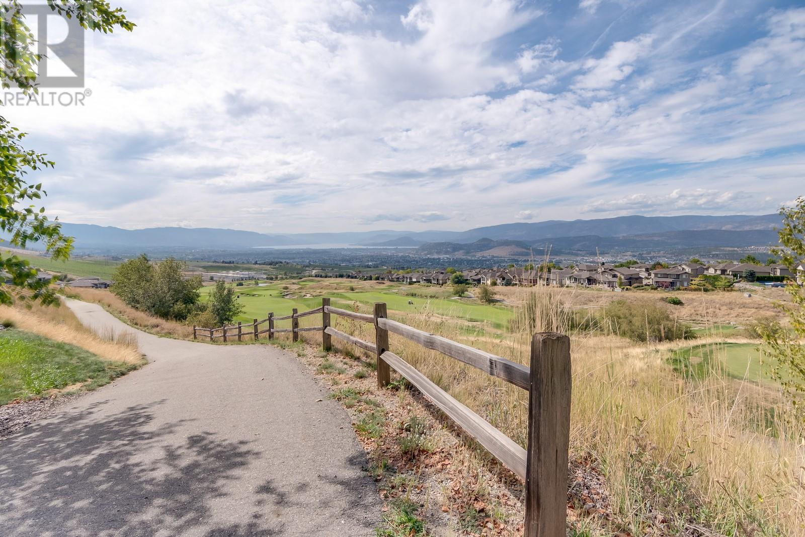 1652 Tower Ranch Drive Kelowna