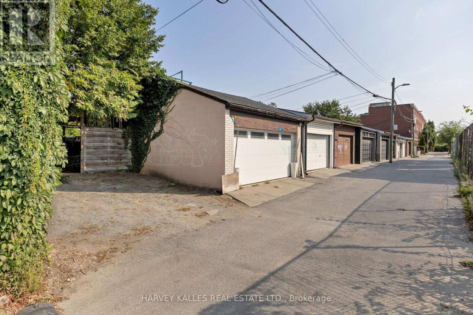 103 Pendrith Street, Toronto (Dovercourt-Wallace Emerson-Junction), Ontario  M6G 1R8 - Photo 39 - W9350092