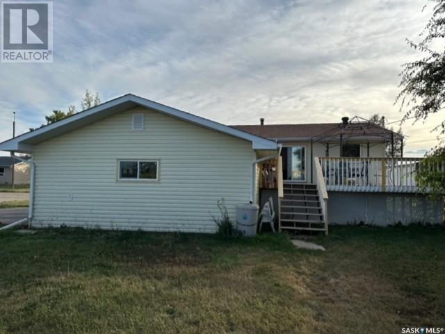 303 Dominion Bay, Central Butte, Saskatchewan  S0H 0T0 - Photo 26 - SK983669