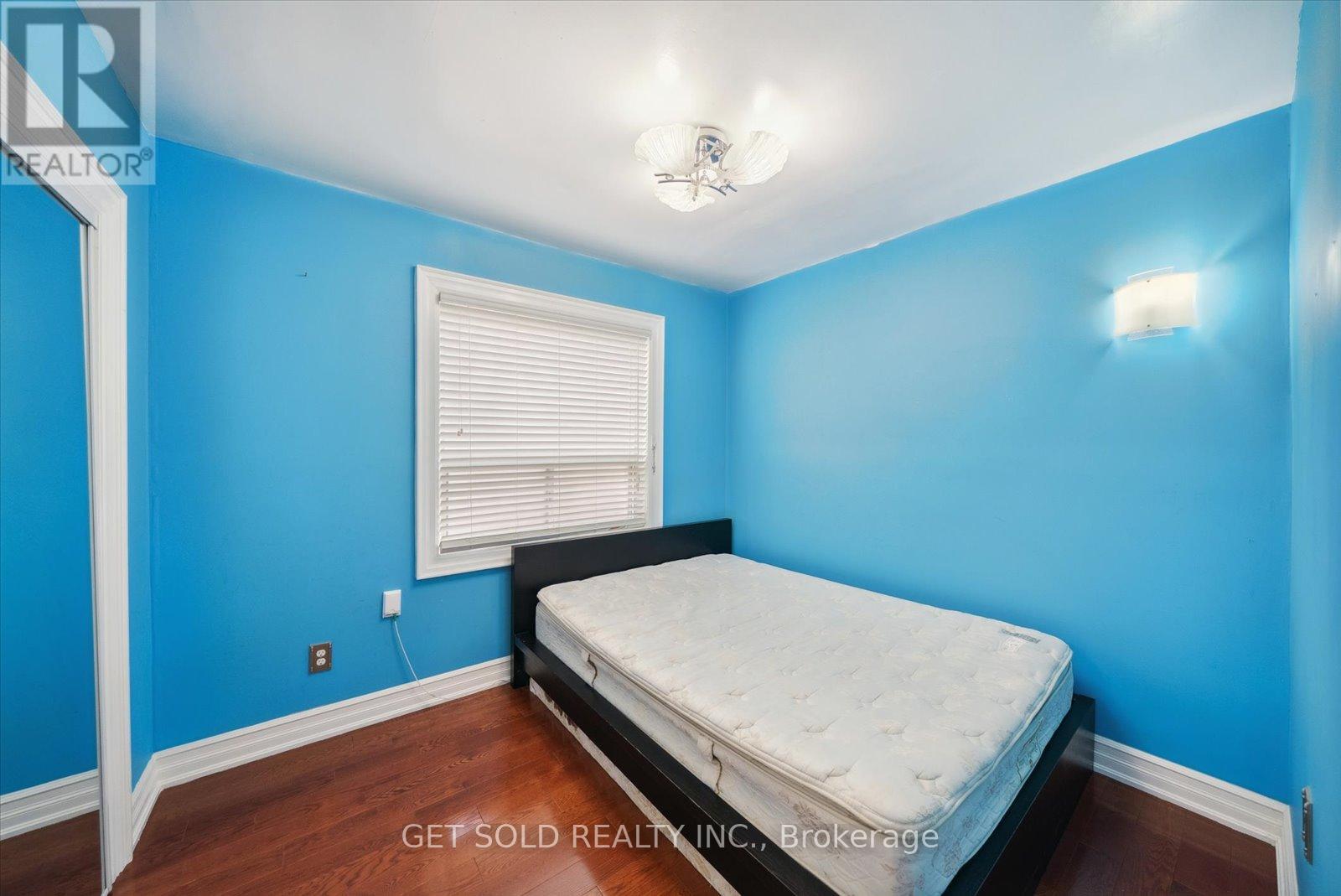 87 Castleton Avenue, Toronto (Rockcliffe-Smythe), Ontario  M6N 3Z7 - Photo 12 - W9350119