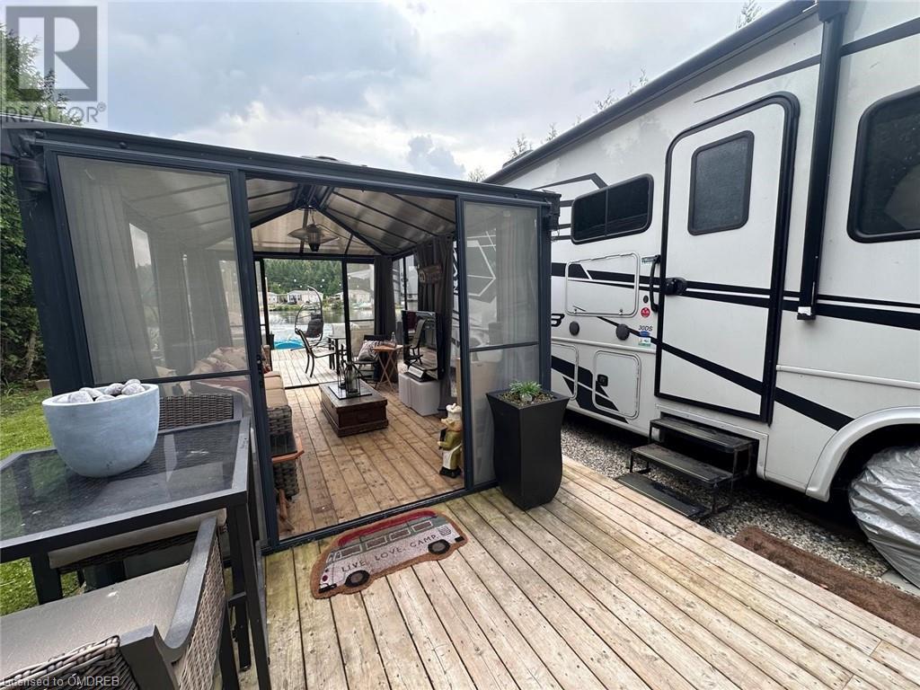 7489 Sideroad 5 E Unit# Tamarak 92, Mount Forest, Ontario  N0G 2L0 - Photo 10 - 40617675