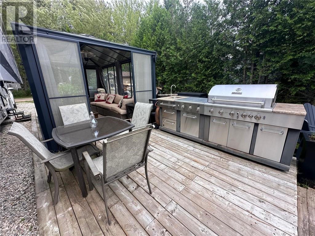 7489 Sideroad 5 E Unit# Tamarak 92, Mount Forest, Ontario  N0G 2L0 - Photo 2 - 40617675