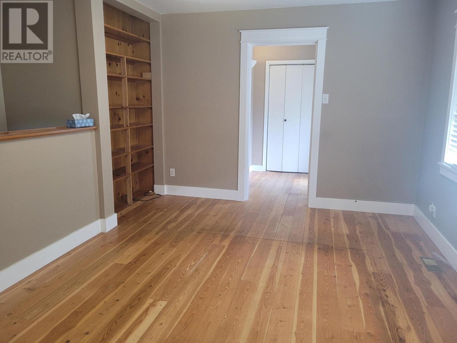 1166 Okanagan Ave, Chase, British Columbia  V0E 1M0 - Photo 12 - 180917