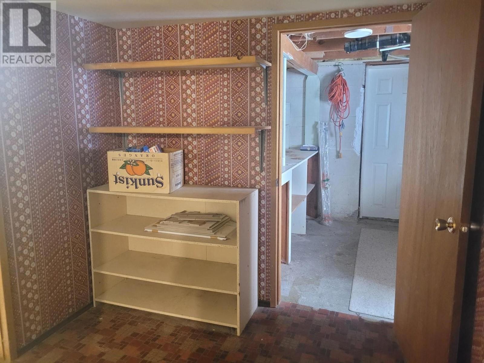 1166 Okanagan Ave, Chase, British Columbia  V0E 1M0 - Photo 22 - 180917