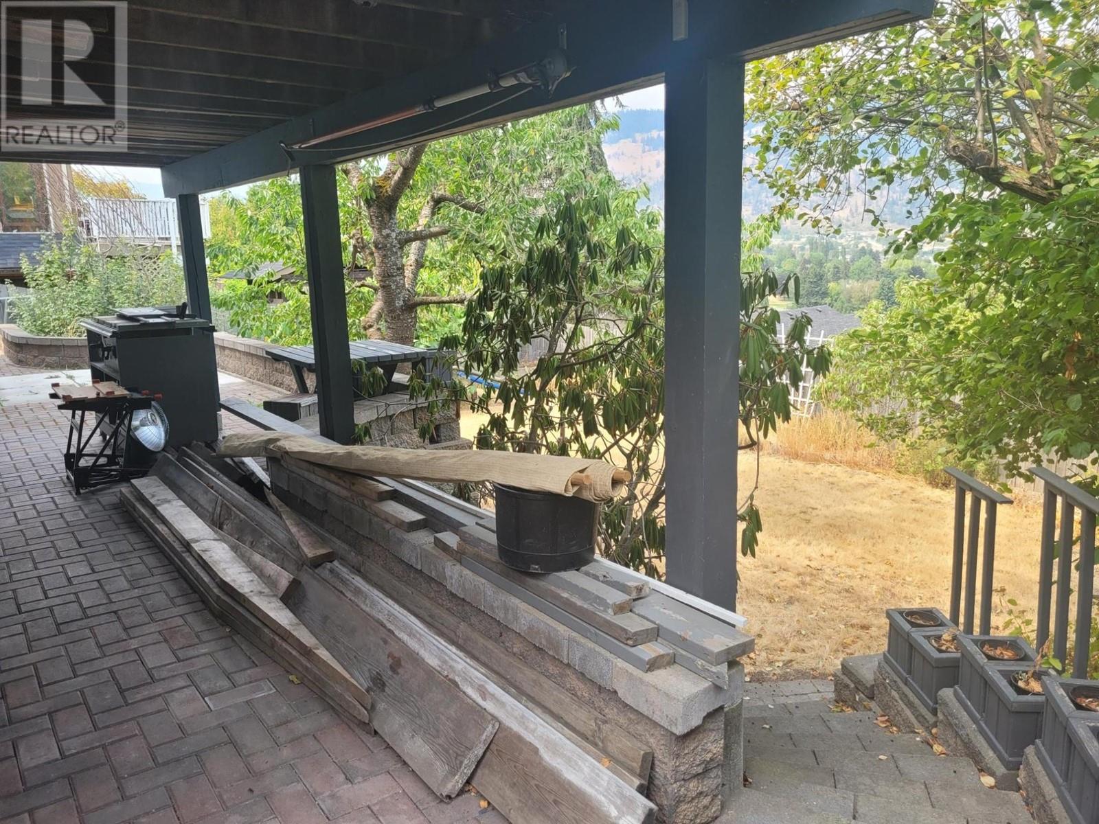 1166 Okanagan Ave, Chase, British Columbia  V0E 1M0 - Photo 29 - 180917