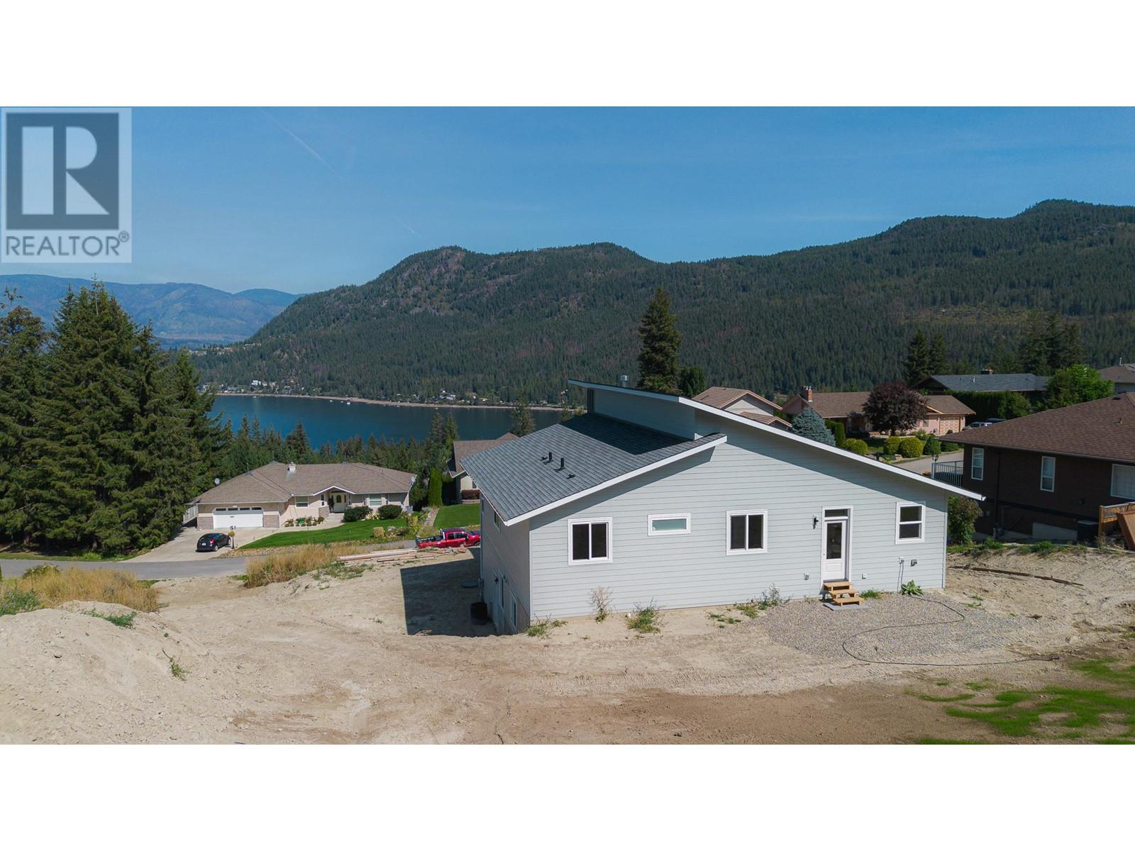 2594 Grand View Place, Blind Bay, British Columbia  V0E 1H2 - Photo 3 - 10324236