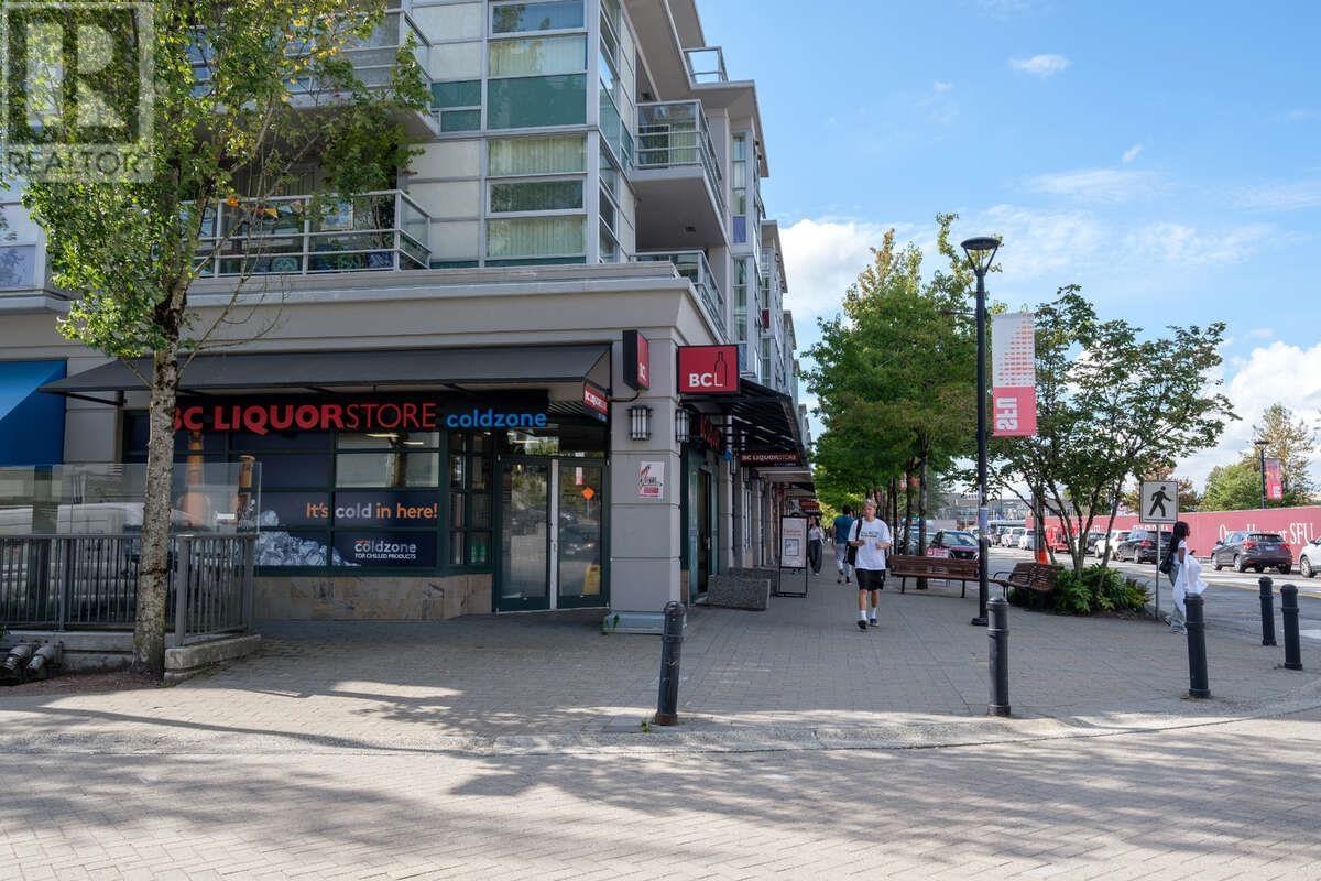 Listing Picture 27 of 30 : 403 9232 UNIVERSITY CRESCENT, Burnaby / 本拿比 - 魯藝地產 Yvonne Lu Group - MLS Medallion Club Member