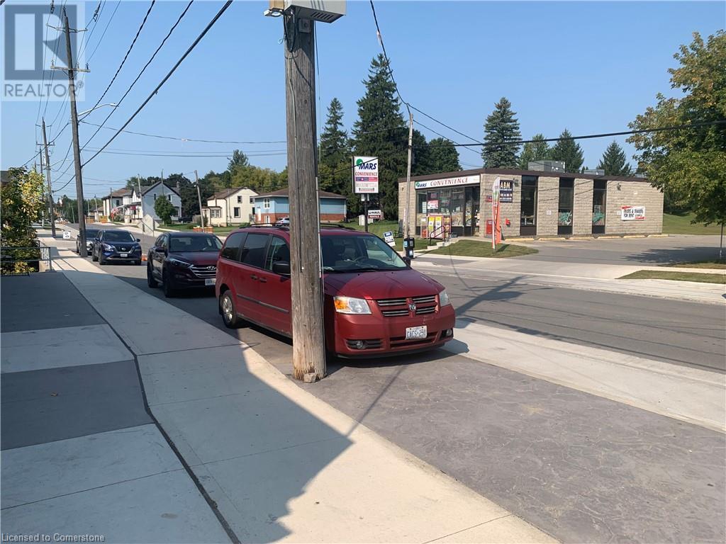 125 Snyder's Road E, Baden, Ontario  N3A 2V4 - Photo 3 - 40647356