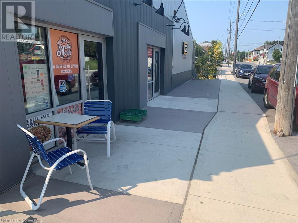 125 Snyder's Road E, Baden, Ontario  N3A 2V4 - Photo 2 - 40647356