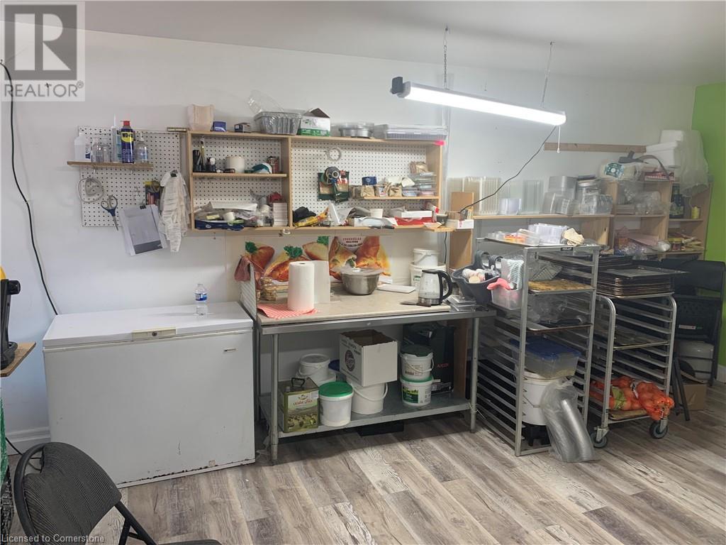 125 Snyder's Road E, Baden, Ontario  N3A 2V4 - Photo 8 - 40647356