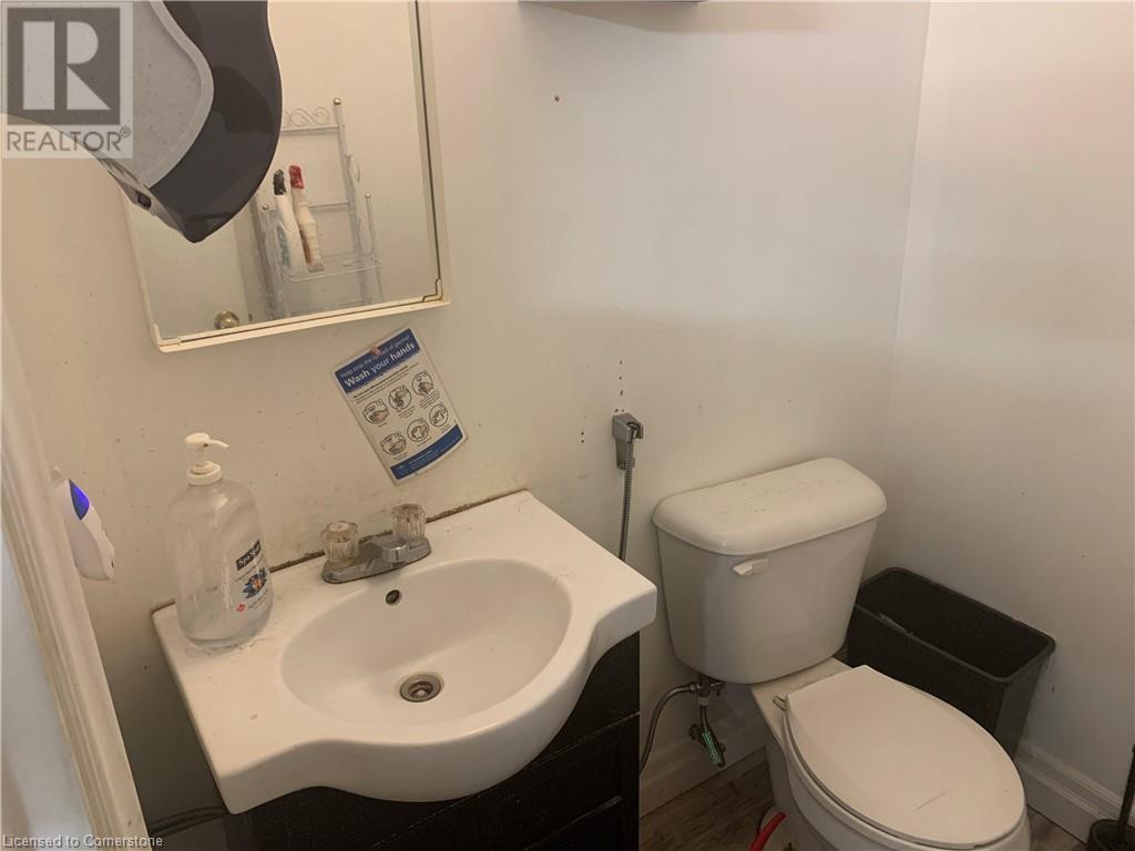 125 Snyder's Road E, Baden, Ontario  N3A 2V4 - Photo 11 - 40647356