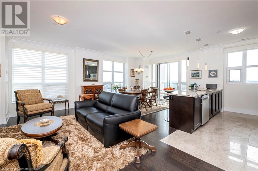 144 PARK Street Unit 1701, WATERLOO, Ontario One Percent Realty Ltd