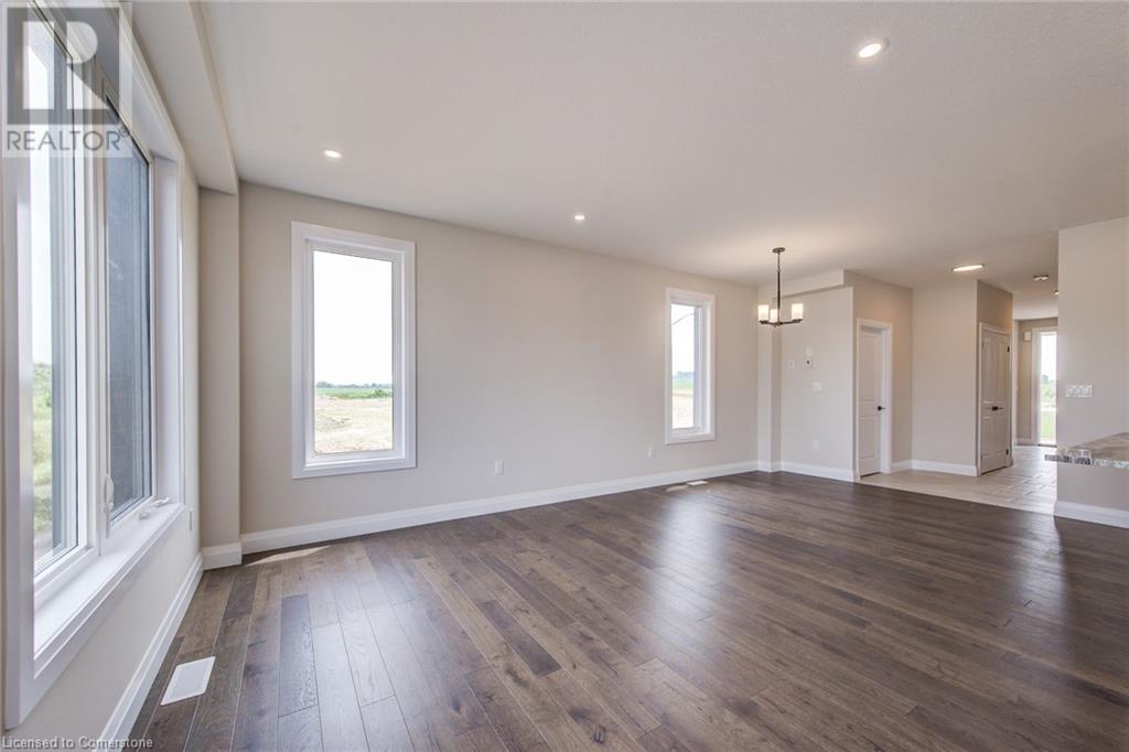 102 Thackeray Way, Harriston, Ontario  N0G 1Z0 - Photo 14 - 40586716