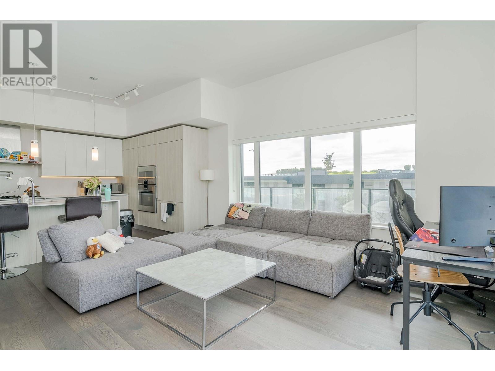 Property at 603 488 W 58TH AVENUE image 4