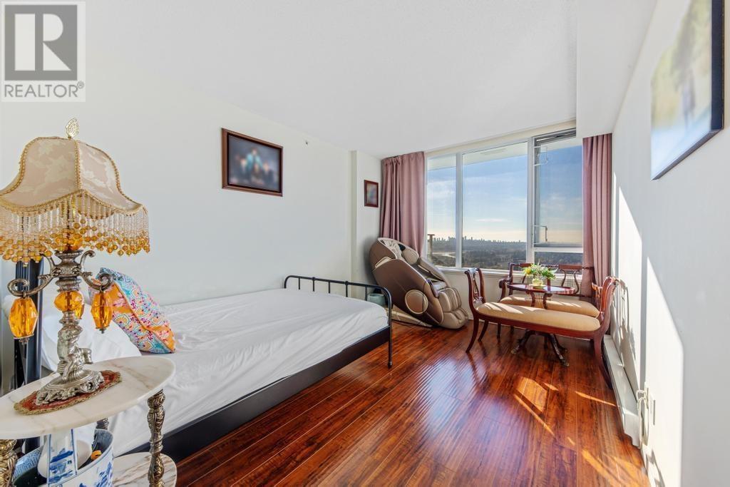 Listing Picture 10 of 23 : 3602 9888 CAMERON STREET, Burnaby / 本拿比 - 魯藝地產 Yvonne Lu Group - MLS Medallion Club Member