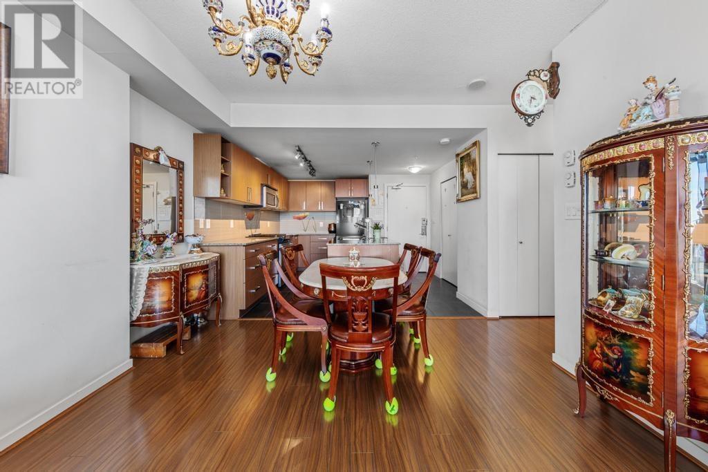 Listing Picture 8 of 23 : 3602 9888 CAMERON STREET, Burnaby / 本拿比 - 魯藝地產 Yvonne Lu Group - MLS Medallion Club Member