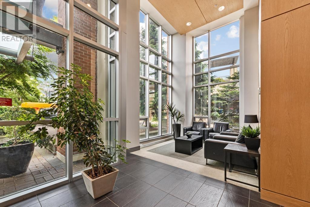 Listing Picture 21 of 23 : 3602 9888 CAMERON STREET, Burnaby / 本拿比 - 魯藝地產 Yvonne Lu Group - MLS Medallion Club Member