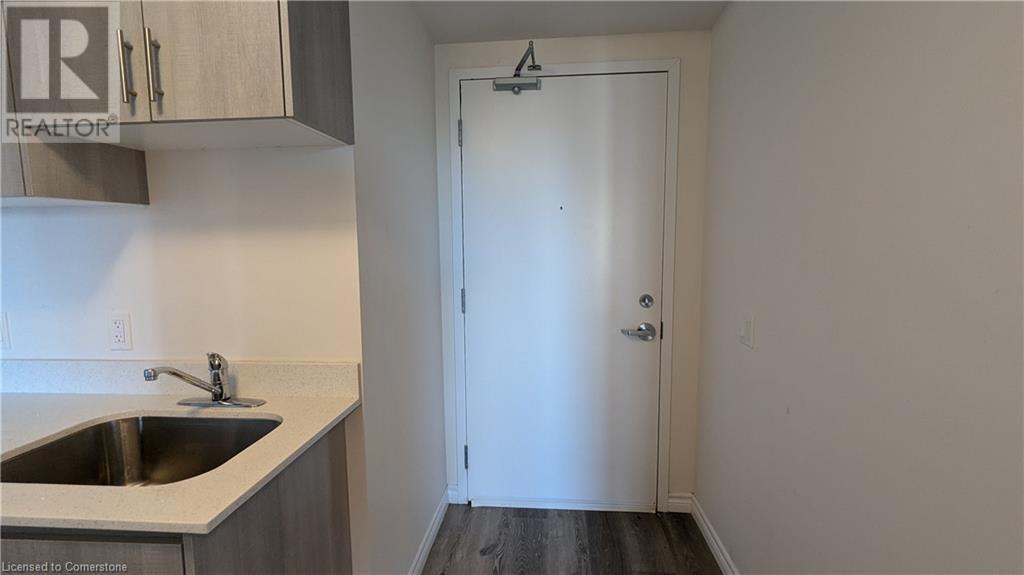 246 Lester Street Unit# 803, Waterloo, Ontario  N2L 3W5 - Photo 5 - 40644766