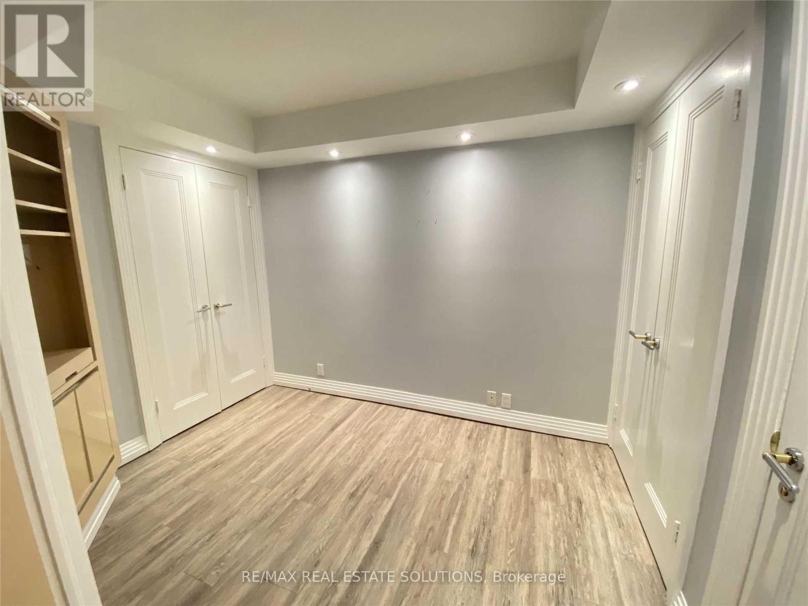 1010 - 360 Bloor Street E, Toronto (Rosedale-Moore Park), Ontario  M4W 3M3 - Photo 15 - C9350964