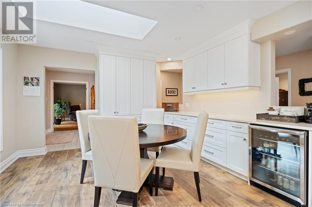 728 Country Squire Road, Waterloo, Ontario  N2J 4G8 - Photo 13 - 40647061