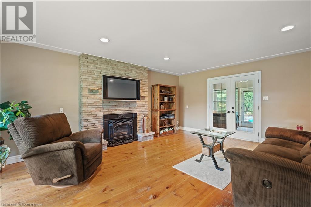 728 Country Squire Road, Waterloo, Ontario  N2J 4G8 - Photo 23 - 40647061