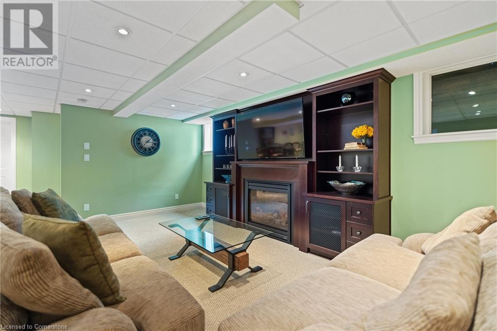 728 Country Squire Road, Waterloo, Ontario  N2J 4G8 - Photo 37 - 40647061