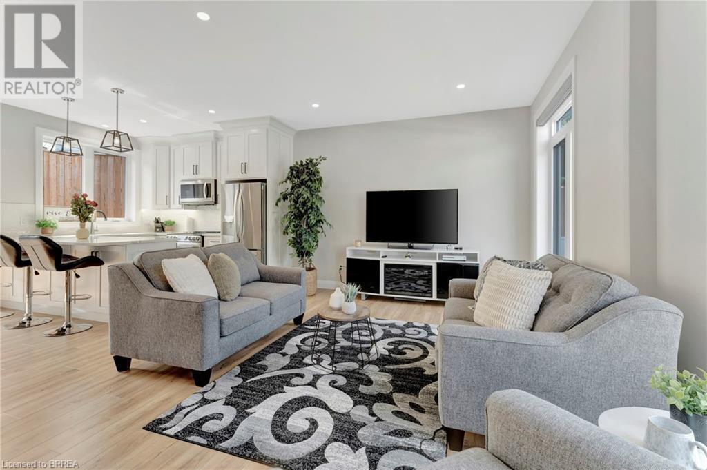 5 John Pound Road Unit# 6, Tillsonburg, Ontario N4G 5X3 - Photo 12 - 40647032