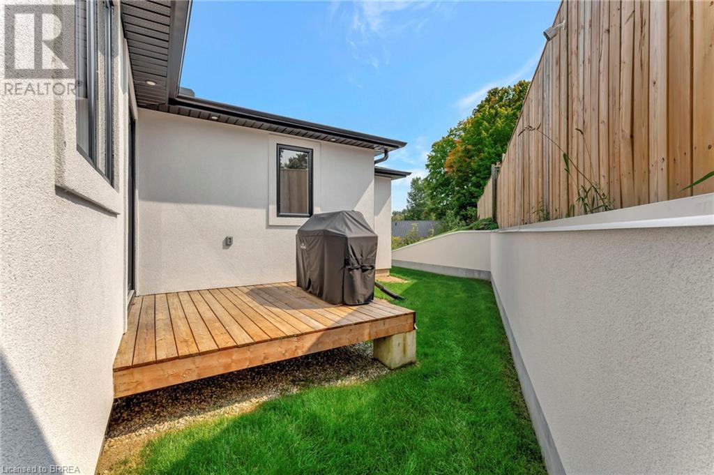 5 John Pound Road Unit# 6, Tillsonburg, Ontario N4G 5X3 - Photo 34 - 40647032