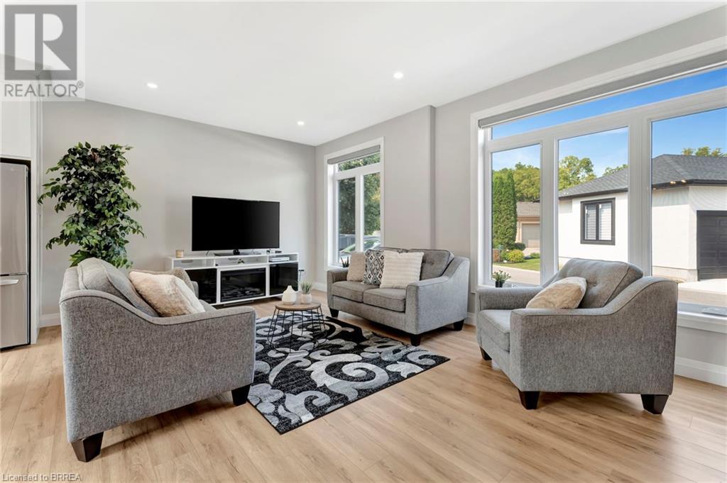 5 John Pound Road Unit# 6, Tillsonburg, Ontario N4G 5X3 - Photo 9 - 40647032