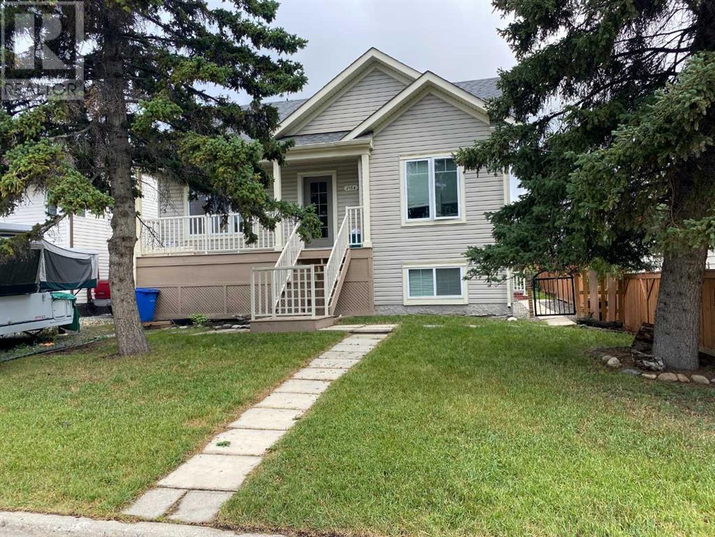 216 Windsor Avenue Nw, Diamond Valley, Alberta  T0L 2A0 - Photo 1 - A2154181