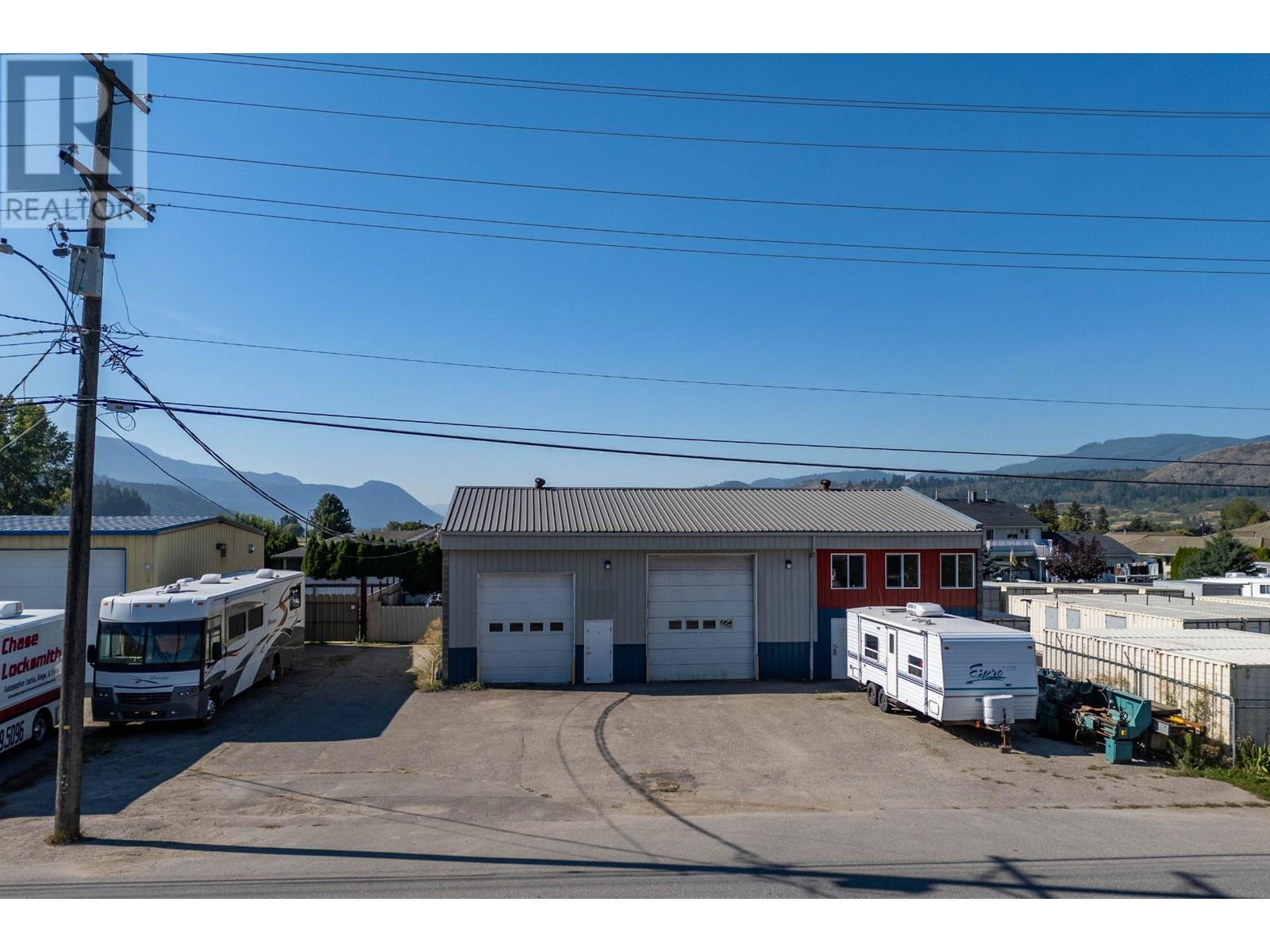 226 Aylmer Rd, Chase, British Columbia   - Photo 3 - 180918