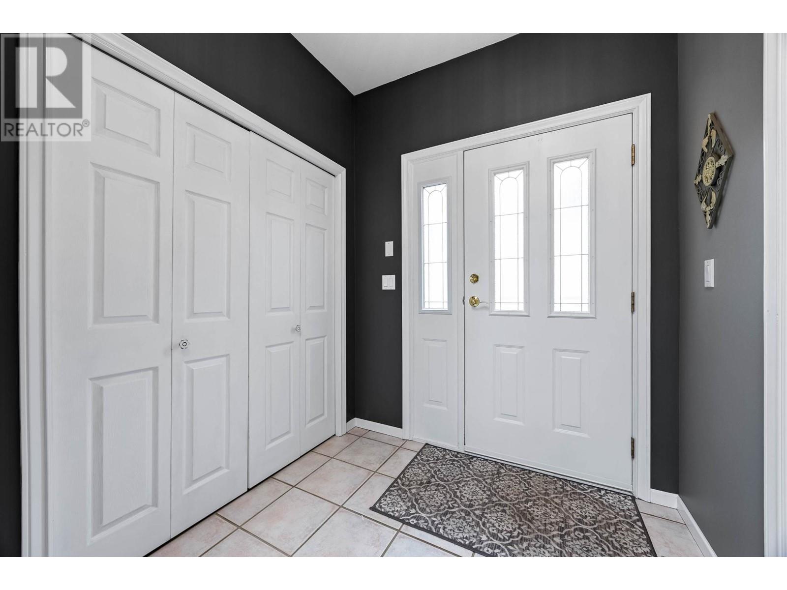 30-650 Harrington Rd, Kamloops, British Columbia  V2B 6T7 - Photo 5 - 180911