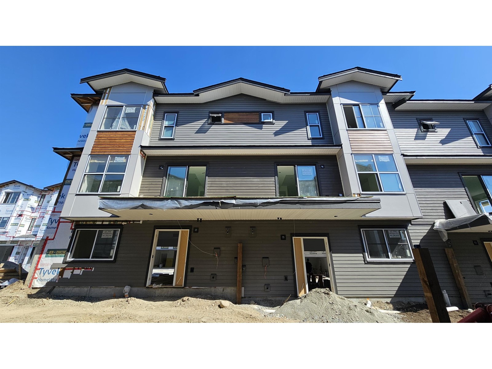 99 7895 162 Street, Surrey, British Columbia  V4N 6X9 - Photo 1 - R2925574