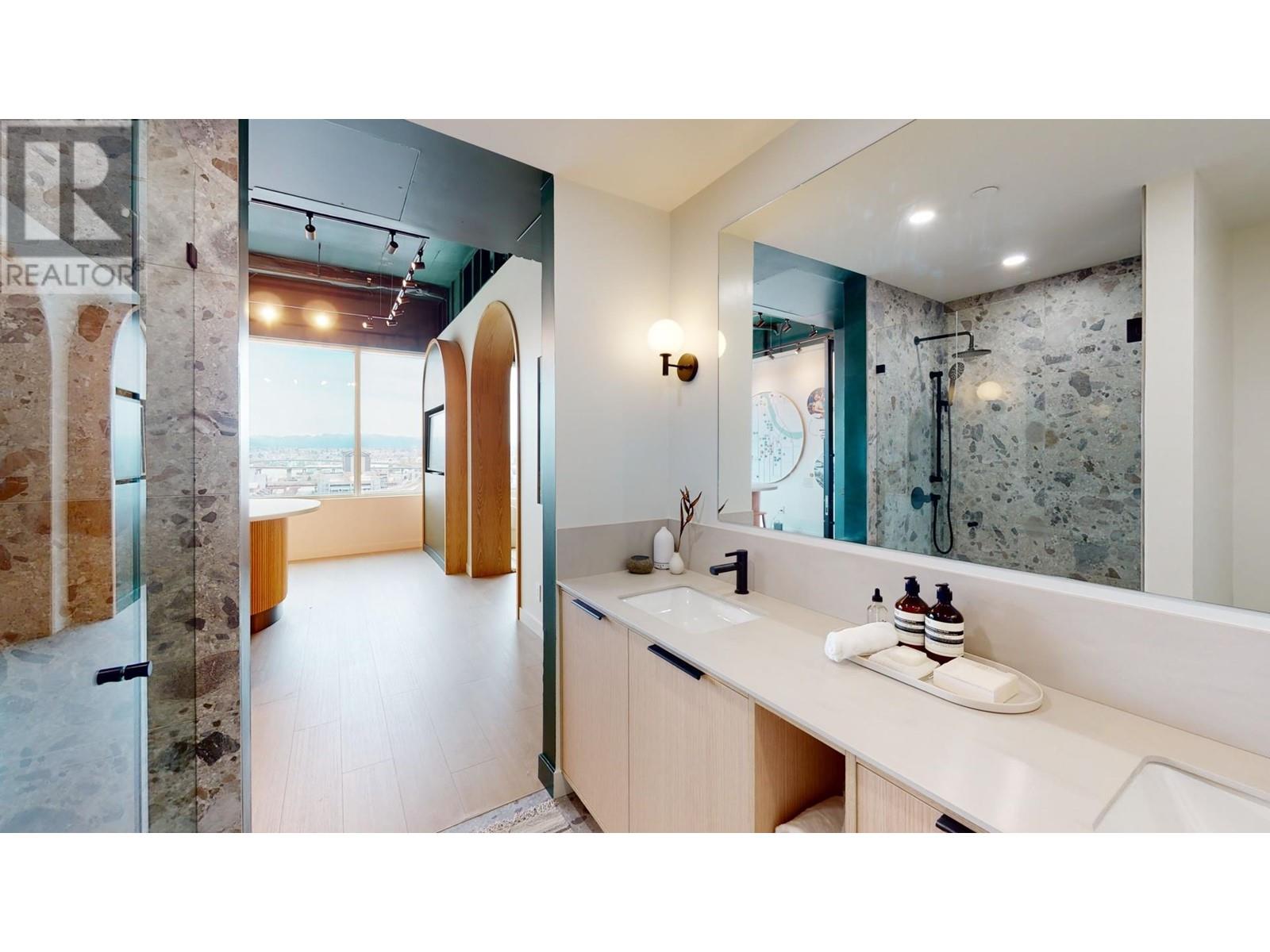 Listing Picture 17 of 24 : 1110 8400 WEST ROAD, Richmond / 烈治文 - 魯藝地產 Yvonne Lu Group - MLS Medallion Club Member