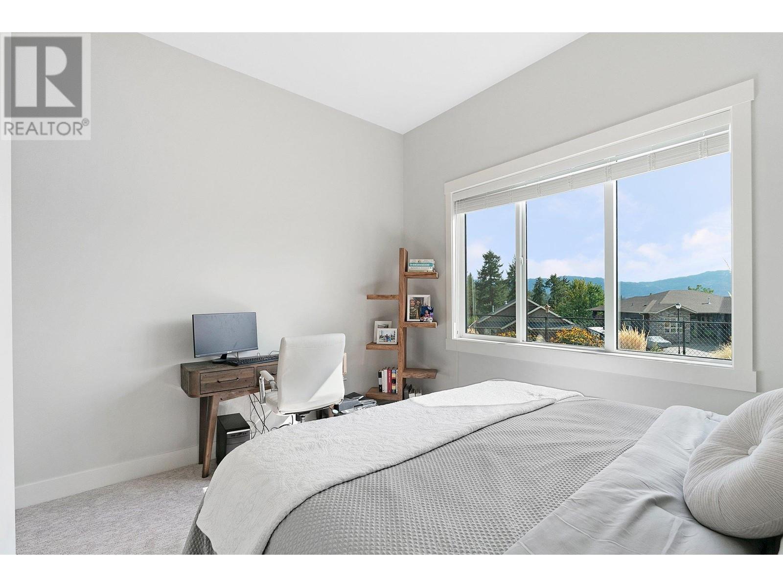 2575 Eagle Ridge Drive Unit# 10 West Kelowna