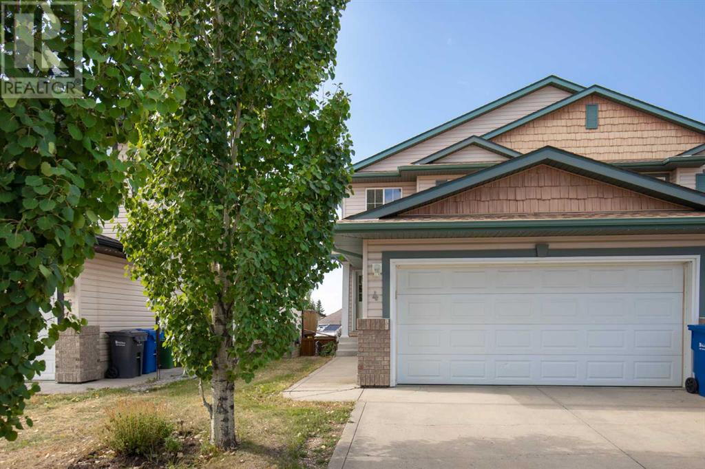 4 Arnold Close, Red Deer, Alberta  T4R 3G2 - Photo 1 - A2165317