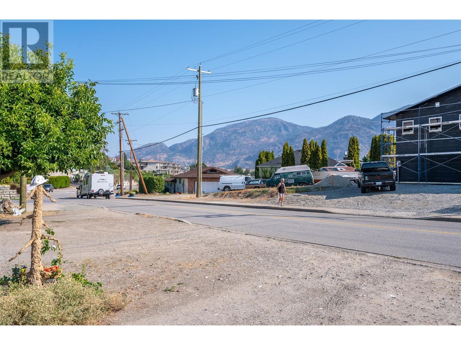 5806 89th Street, Osoyoos, British Columbia  V0H 1V1 - Photo 14 - 10324288