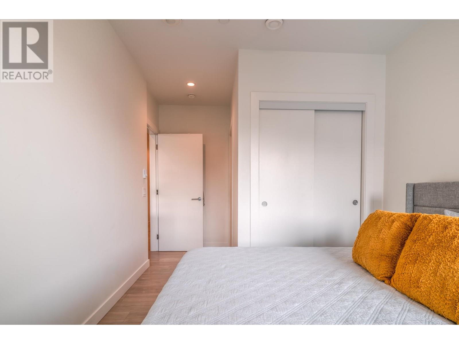 402 657 Whiting Way, Coquitlam, British Columbia  V3J 0J6 - Photo 18 - R2925893