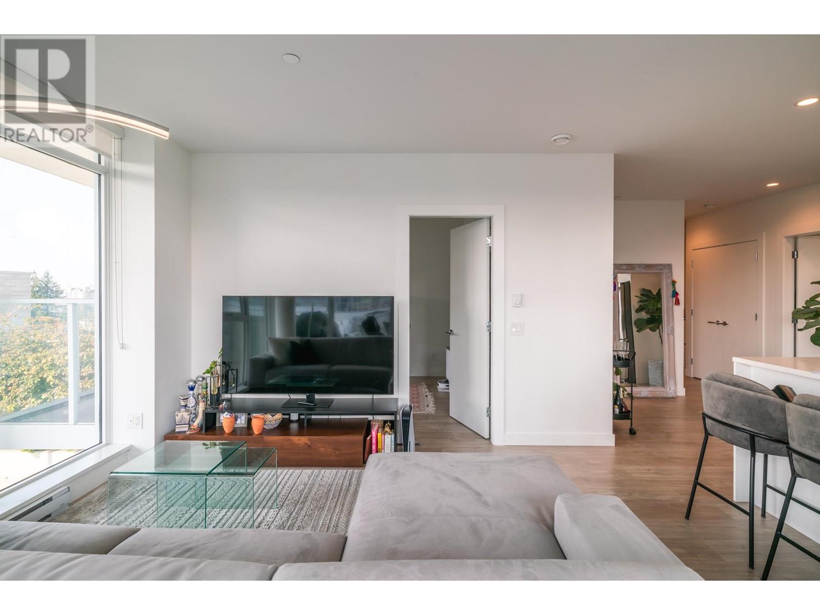 402 657 Whiting Way, Coquitlam, British Columbia  V3J 0J6 - Photo 5 - R2925893