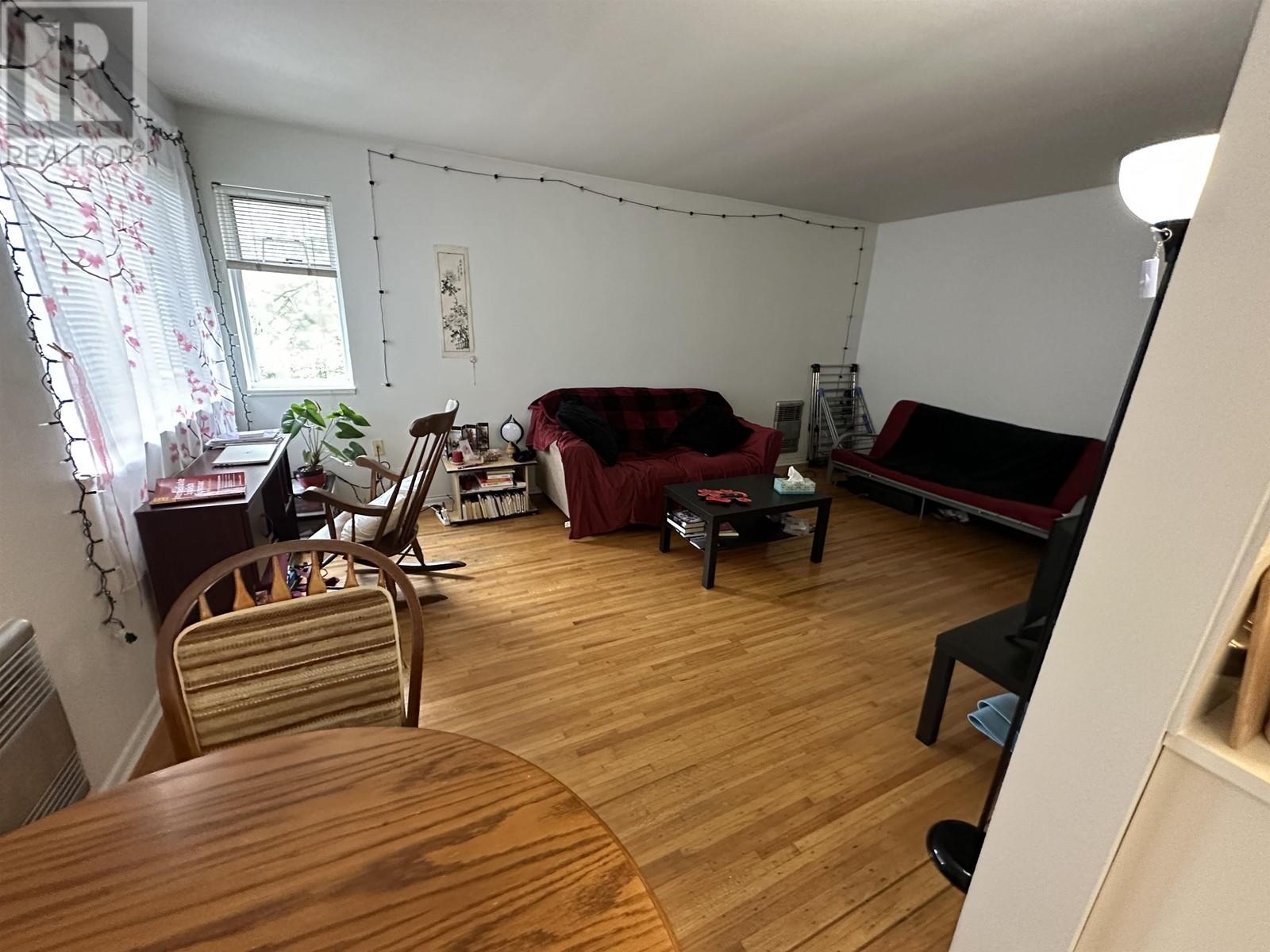 5710 Smith Avenue, Burnaby, British Columbia  V5H 2K9 - Photo 10 - C8063014