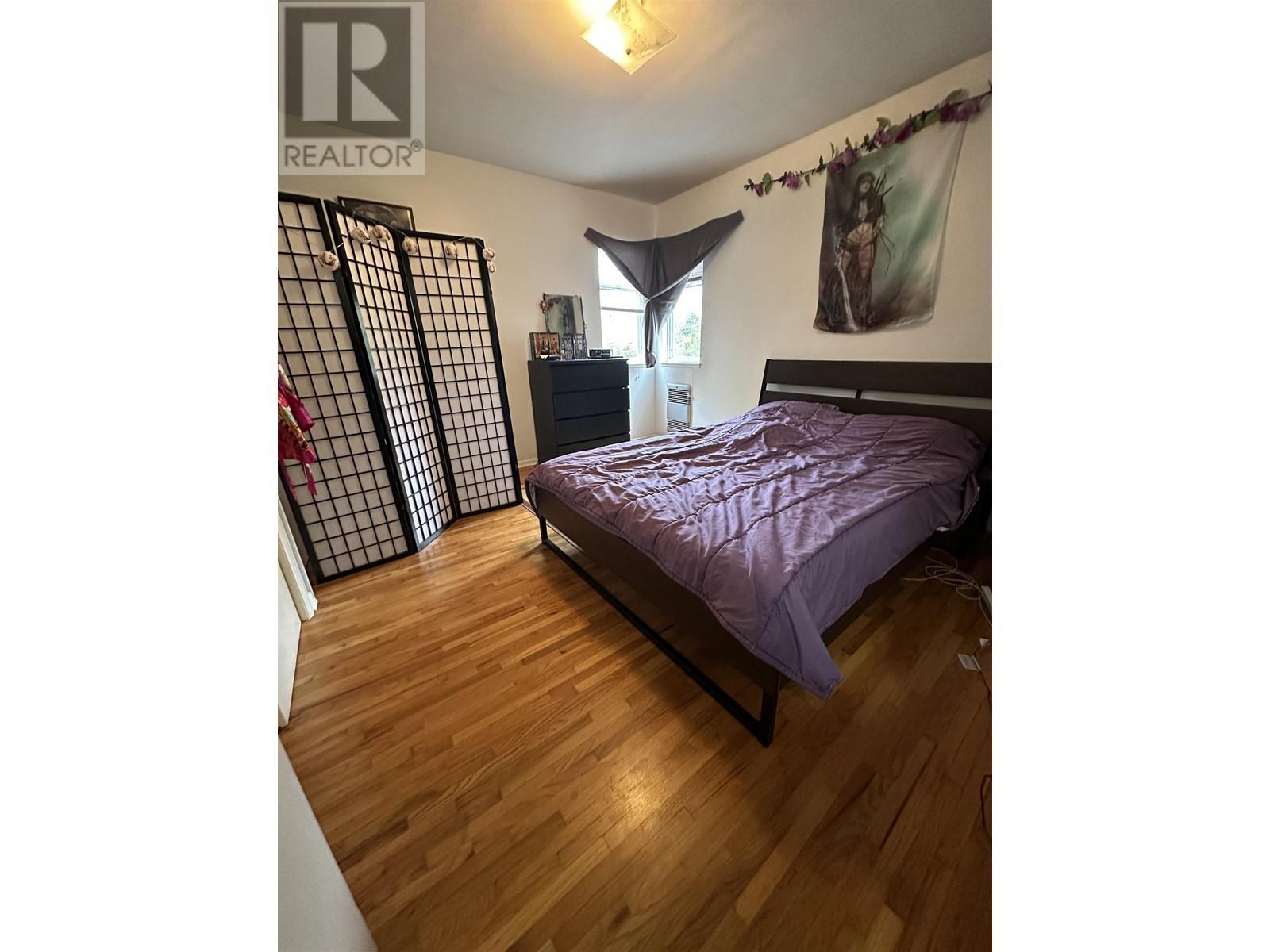 5710 Smith Avenue, Burnaby, British Columbia  V5H 2K9 - Photo 12 - C8063014