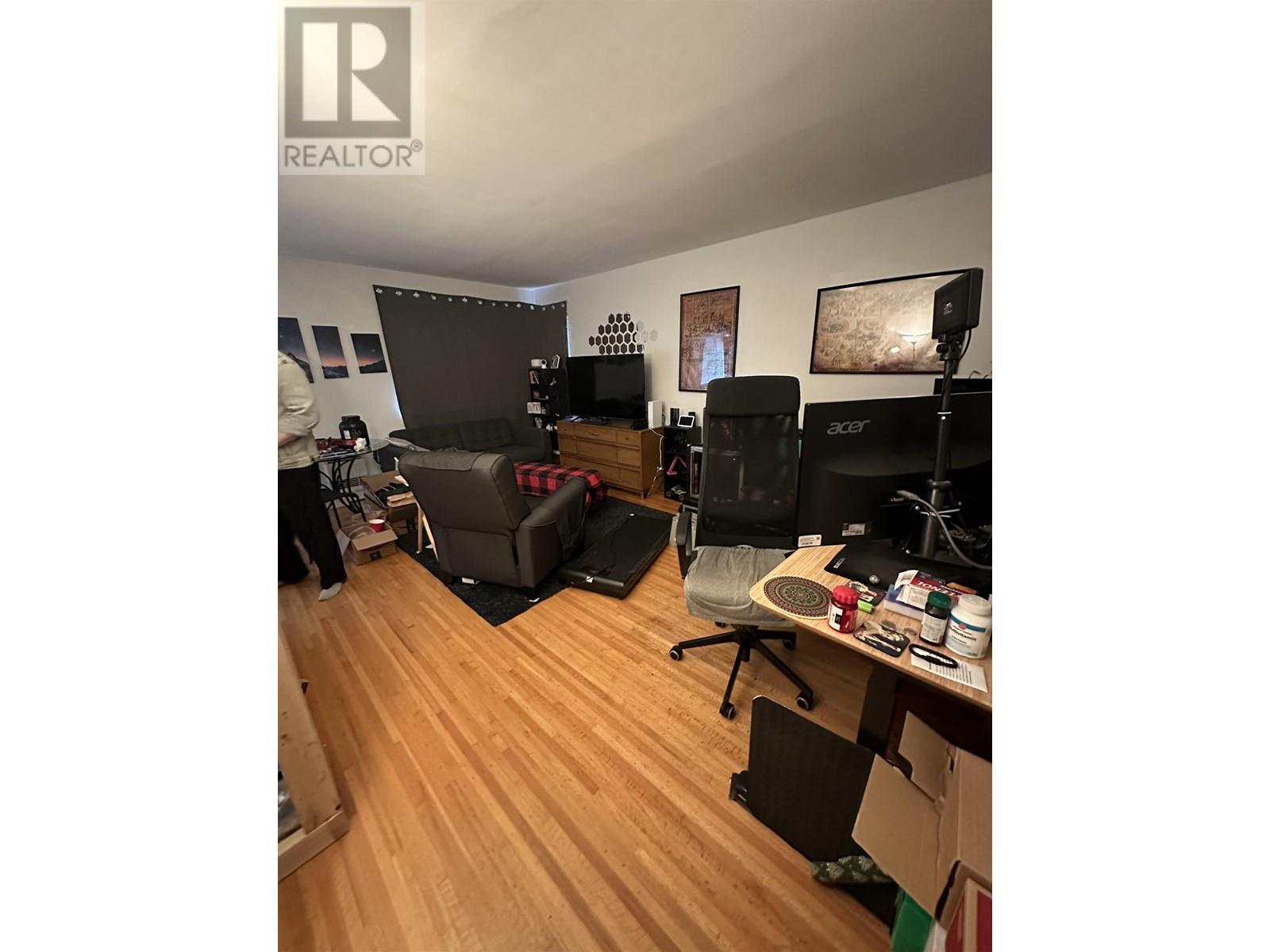 5710 Smith Avenue, Burnaby, British Columbia  V5H 2K9 - Photo 15 - C8063014