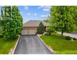 215 SOUTHCREST DRIVE, kawartha lakes, Ontario