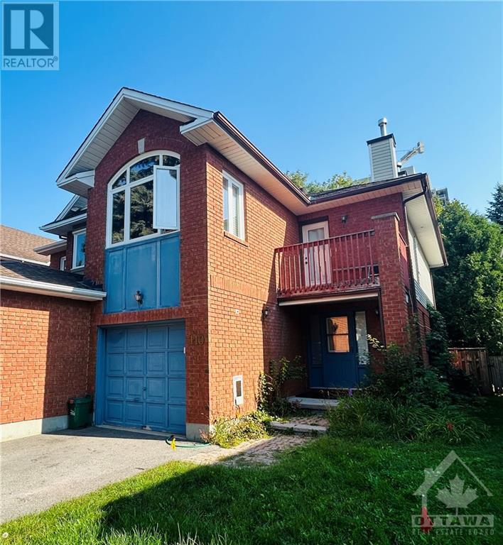 110 Thornbury Crescent, Ottawa, Ontario  K2G 6C3 - Photo 2 - 1412175