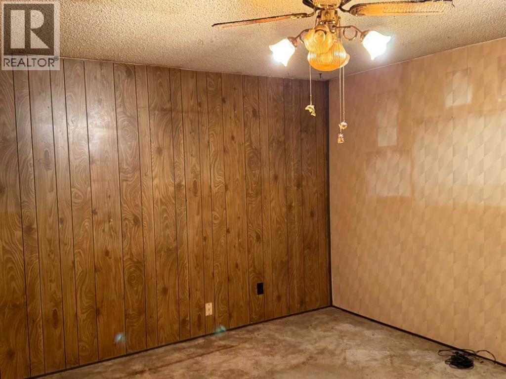 1237 6 Avenue, Wainwright, Alberta  T9W 1G2 - Photo 11 - A2162876