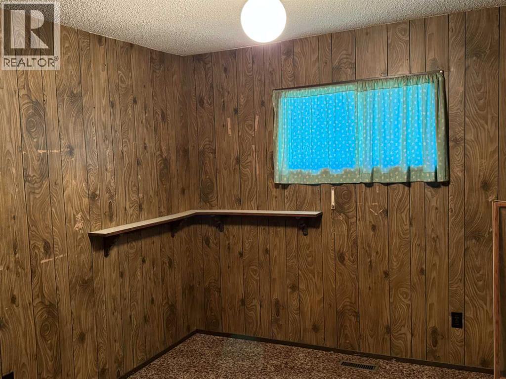 1237 6 Avenue, Wainwright, Alberta  T9W 1G2 - Photo 8 - A2162876