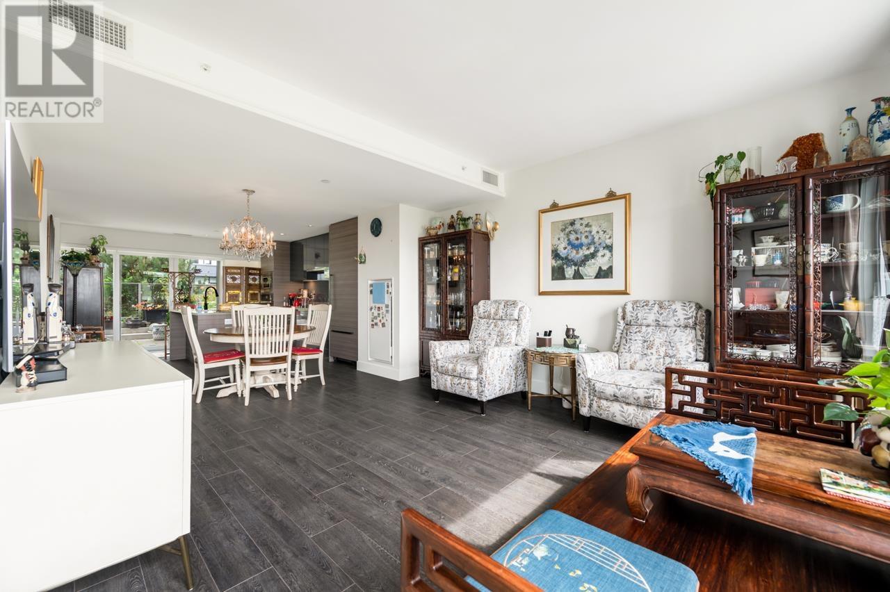 Listing Picture 11 of 21 : 8 8589 RIVERGRASS DRIVE, Vancouver / 溫哥華 - 魯藝地產 Yvonne Lu Group - MLS Medallion Club Member