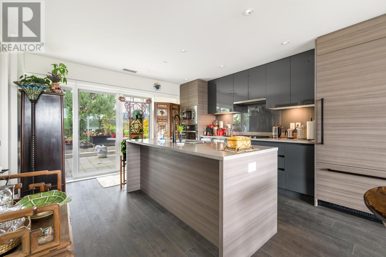 Listing Picture 3 of 21 : 8 8589 RIVERGRASS DRIVE, Vancouver / 溫哥華 - 魯藝地產 Yvonne Lu Group - MLS Medallion Club Member